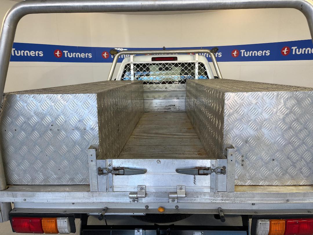 Photo '14' of Isuzu D-MAX