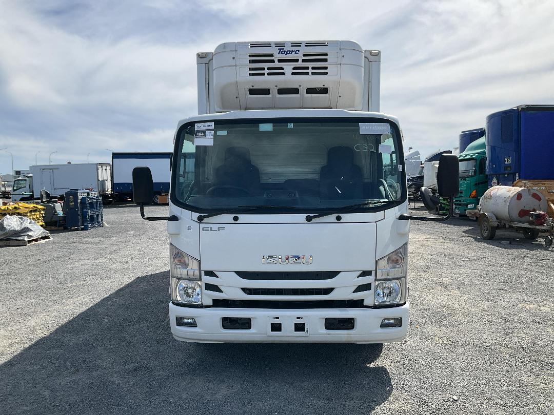 Photo '10' of Isuzu ELF Chiller Photo '10' of Isuzu ELF Chiller