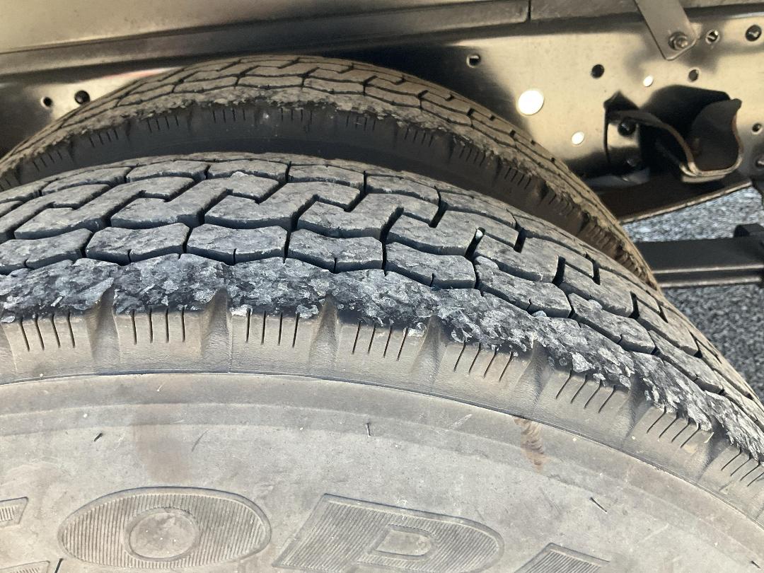 Photo '44' of Isuzu ELF Chiller