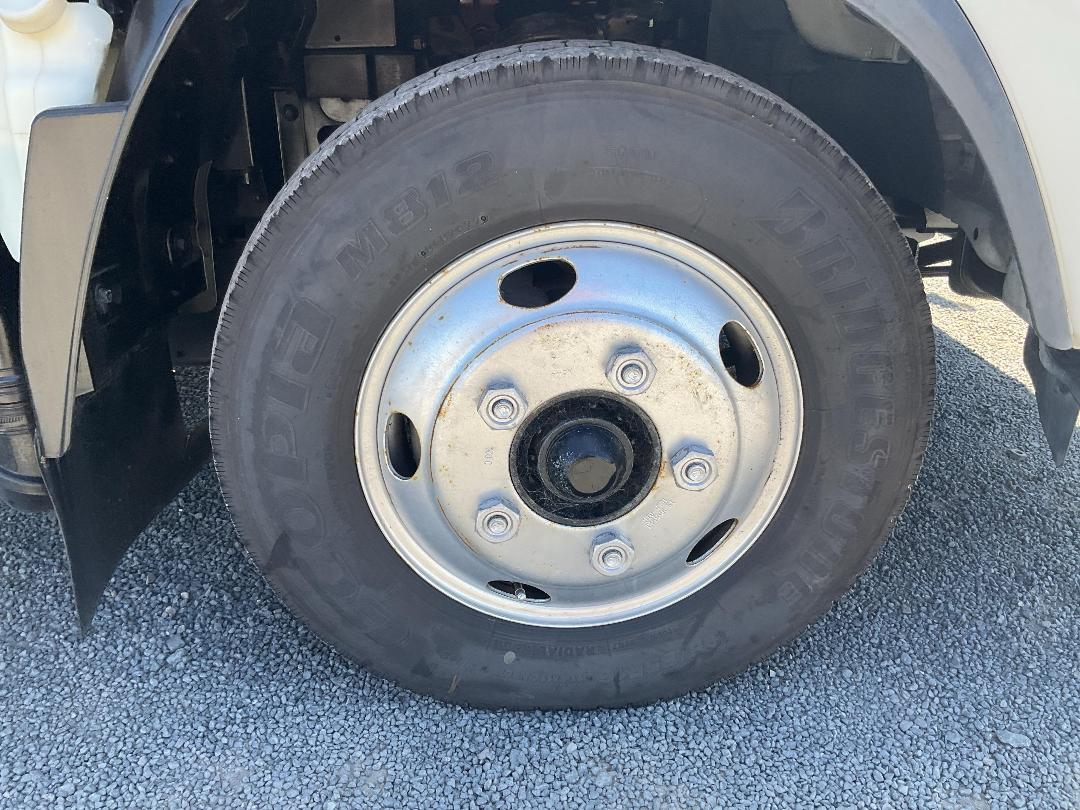 Photo '45' of Isuzu ELF Chiller