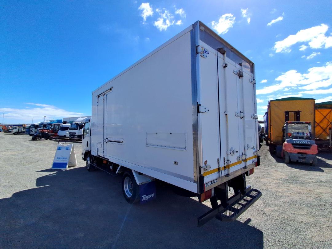 Photo '6' of Isuzu ELF Chiller Photo '6' of Isuzu ELF Chiller