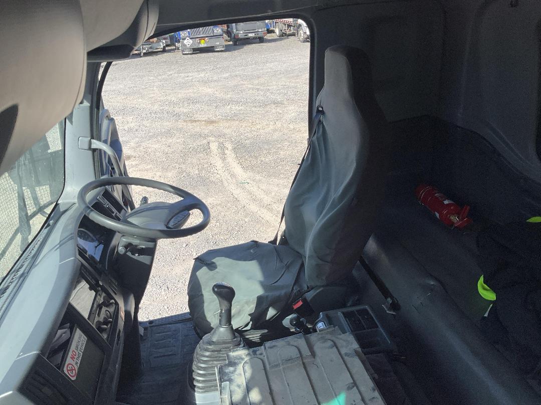 Photo '28' of Isuzu F Series FVL1400 Box Body