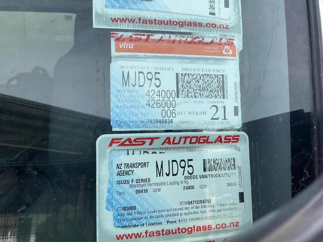 Photo '35' of Isuzu F Series FVL1400 Box Body