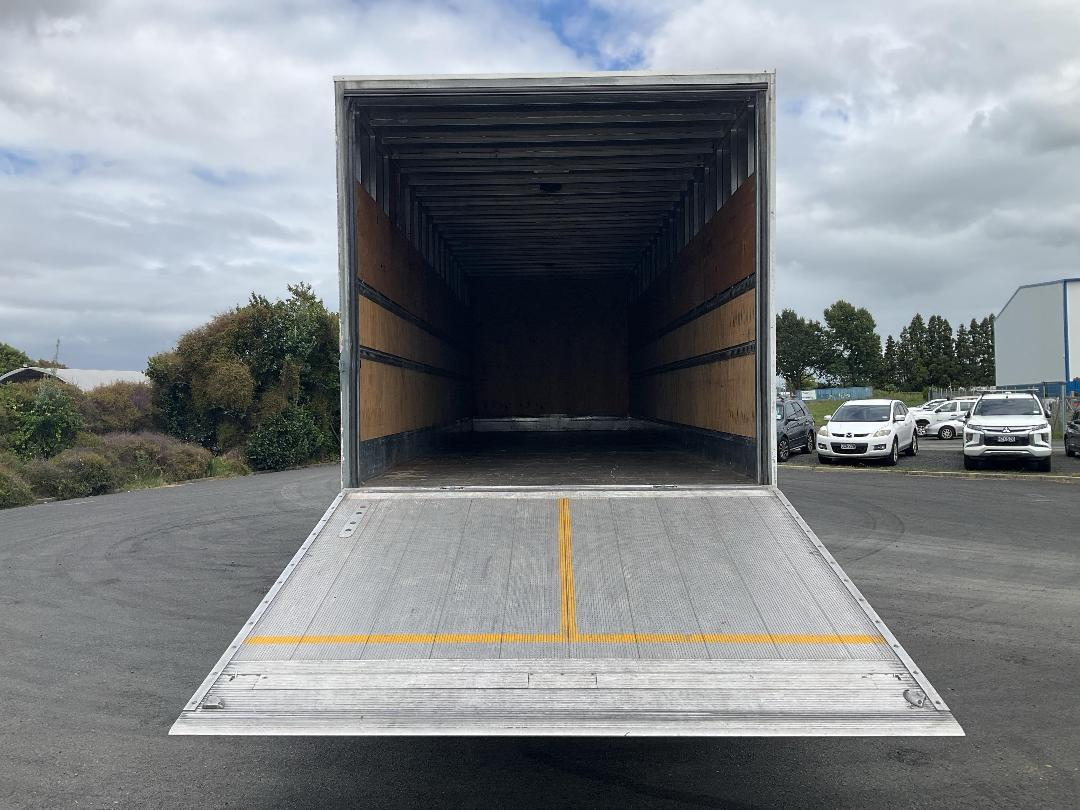 Photo '6' of Isuzu F Series FVL1400 Box Body Photo '6' of Isuzu F Series FVL1400 Box Body