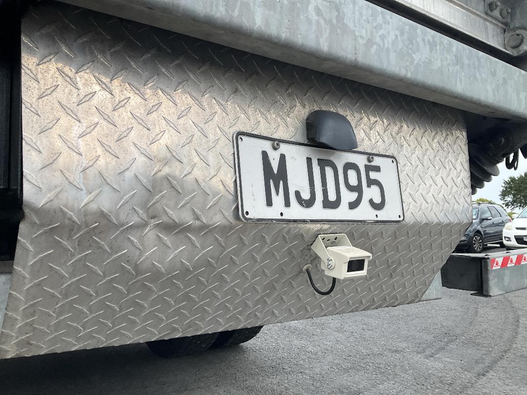 Photo '37' of Isuzu F Series FVL1400 Box Body Photo '37' of Isuzu F Series FVL1400 Box Body