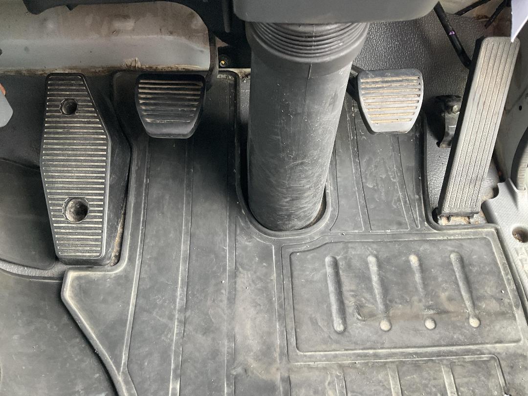 Photo '19' of Isuzu F Series FVL1400 Box Body Photo '19' of Isuzu F Series FVL1400 Box Body