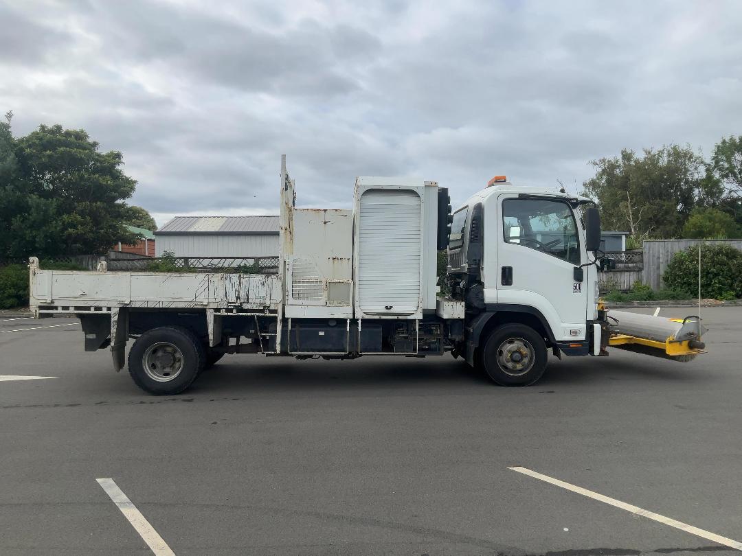Photo '3' of Isuzu F Series FRR500 Tipper Photo '3' of Isuzu F Series FRR500 Tipper