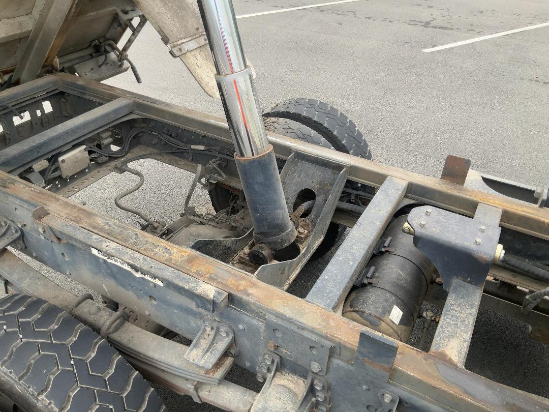 Photo '19' of Isuzu F Series FRR500 Tipper Photo '19' of Isuzu F Series FRR500 Tipper