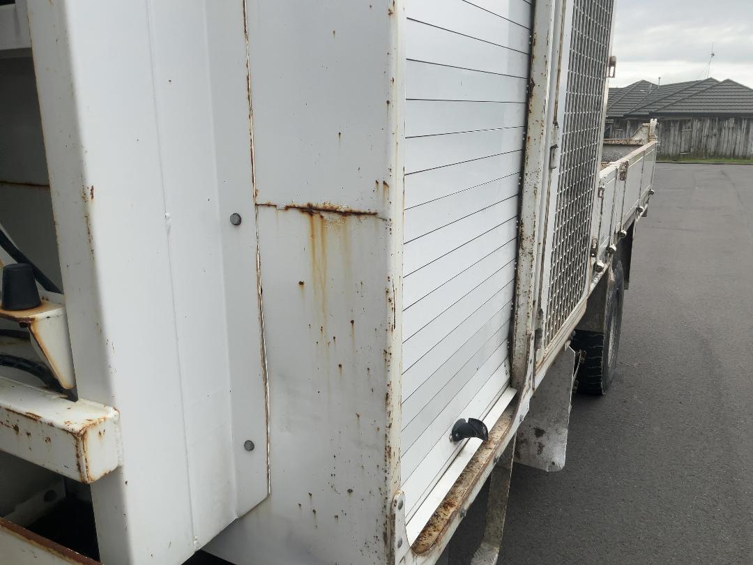 Photo '35' of Isuzu F Series FRR500 Tipper Photo '35' of Isuzu F Series FRR500 Tipper