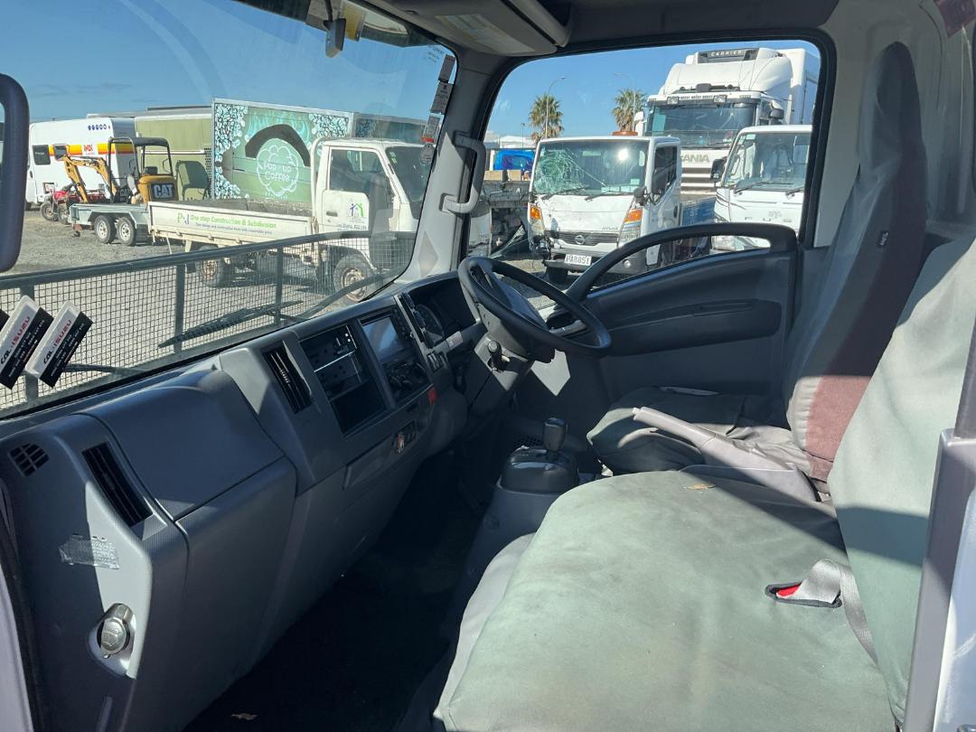 Photo '18' of Isuzu N Series NLR250M AMT Cab Chassis