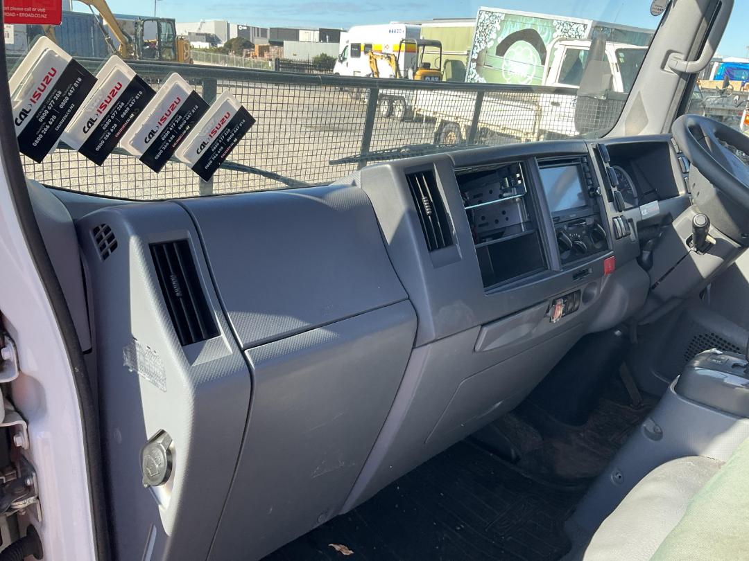 Photo '20' of Isuzu N Series NLR250M AMT Cab Chassis