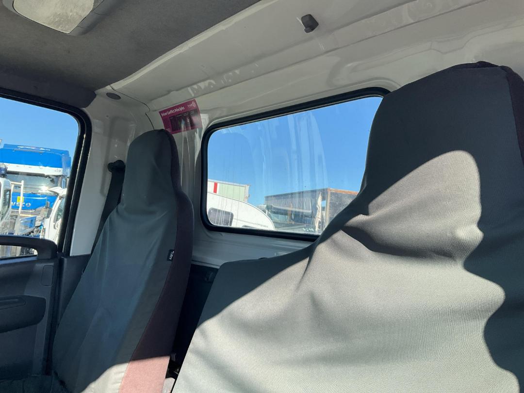 Photo '21' of Isuzu N Series NLR250M AMT Cab Chassis