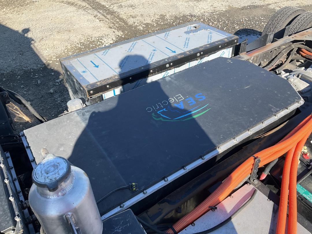 Photo '24' of Isuzu N Series NLR250M AMT Cab Chassis