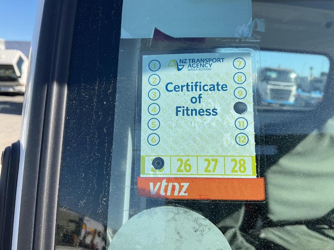 Photo '38' of Isuzu N Series NLR250M AMT Cab Chassis