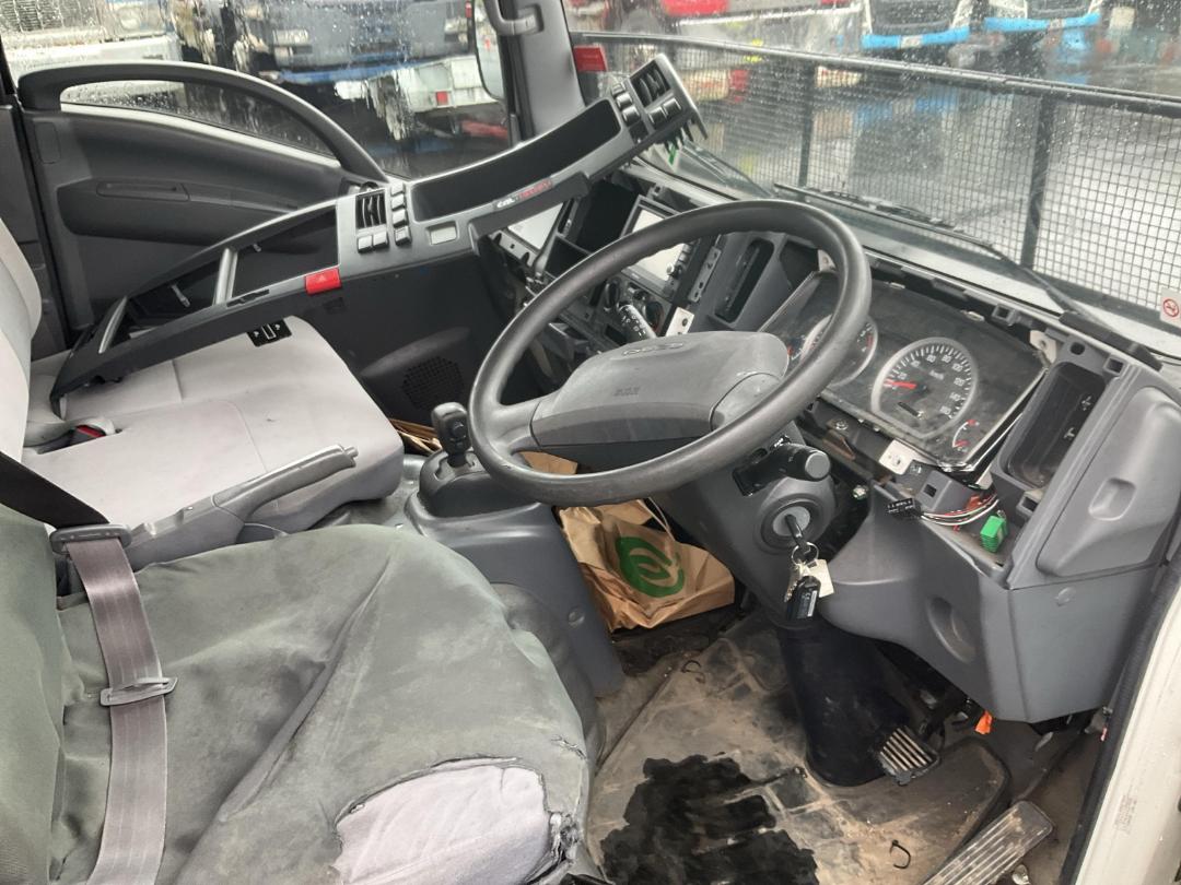 Photo '4' of Isuzu N Series NLR250M AMT Cab Chassis