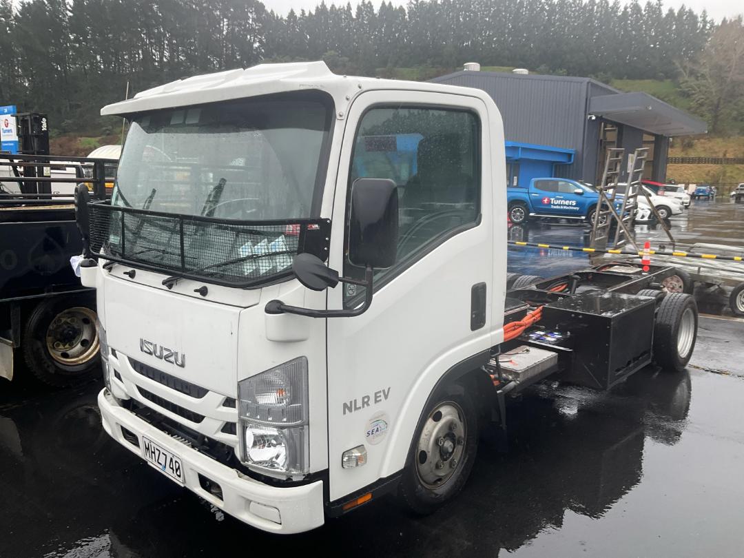 Photo '3' of Isuzu N Series NLR250M AMT Cab Chassis
