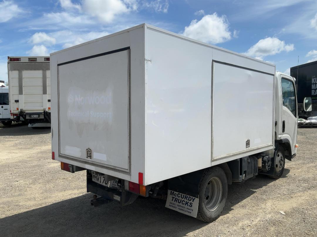 Photo '4' of Isuzu N Series NLR250S Service Vehicle