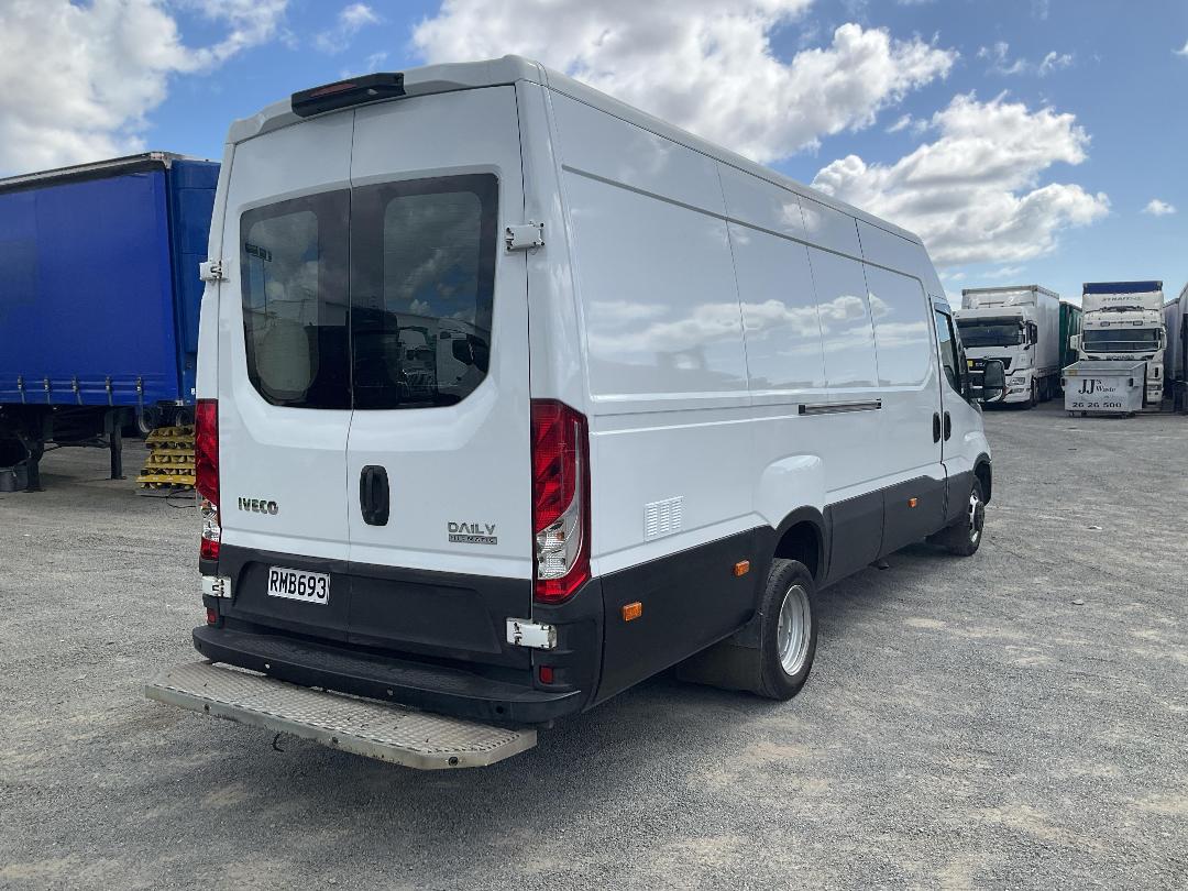 Photo '4' of Iveco Daily 50C Van