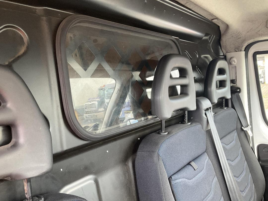 Photo '17' of Iveco Daily 50C Van