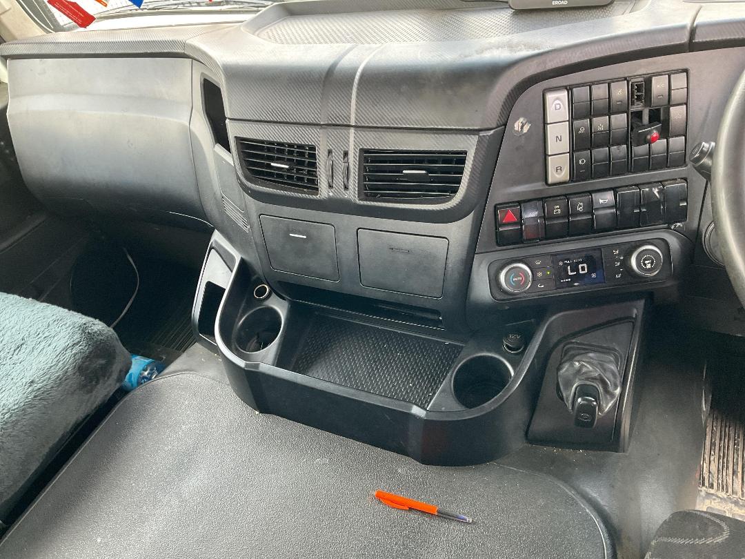 Photo '17' of Iveco Stralis ATI460 Tractor Unit