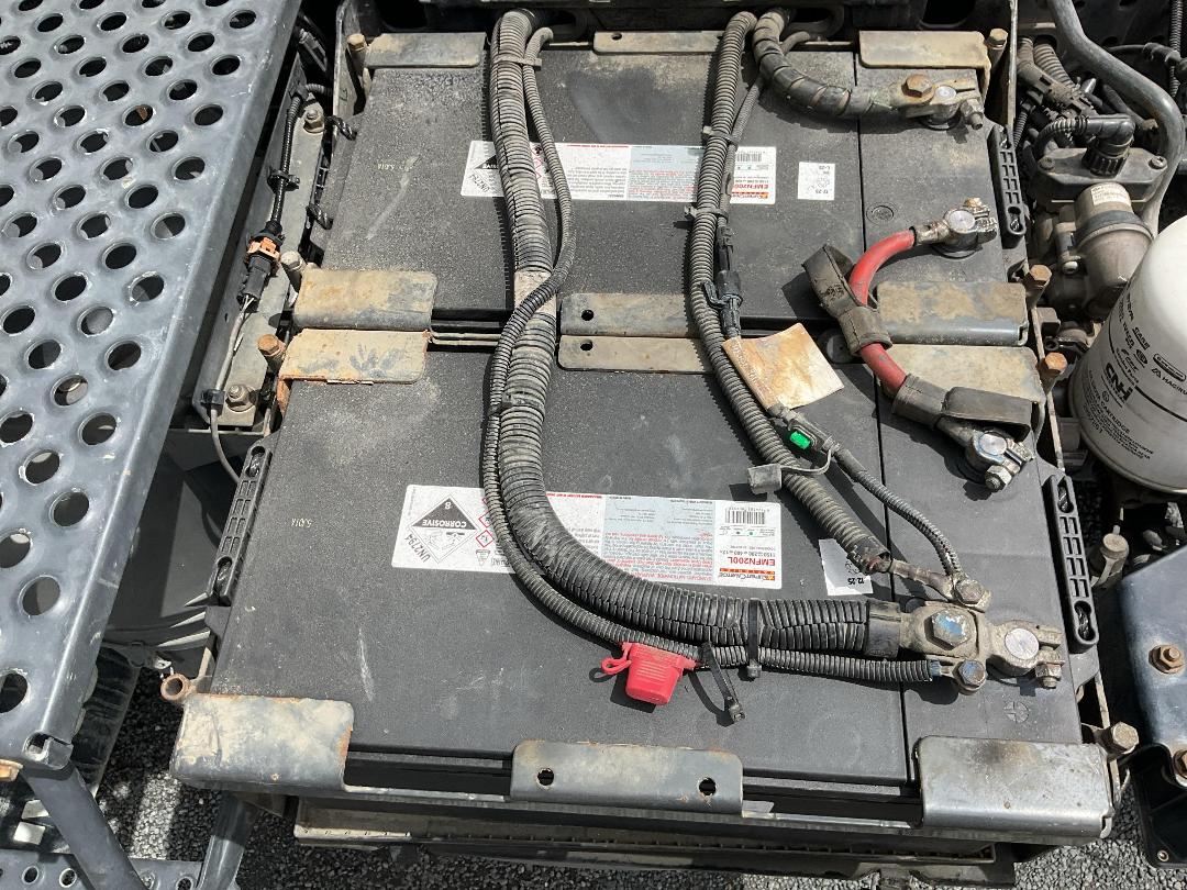 Photo '25' of Iveco Stralis ATI460 Tractor Unit