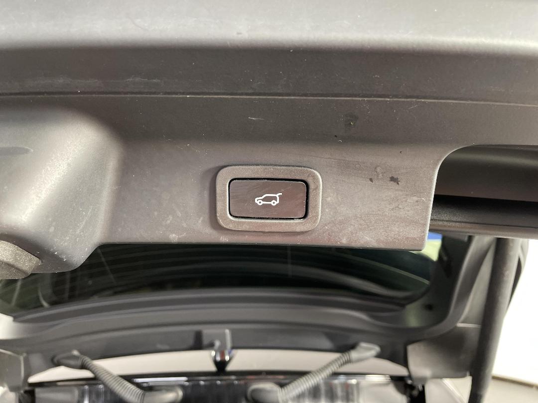 Photo '25' of Jaguar F-Pace