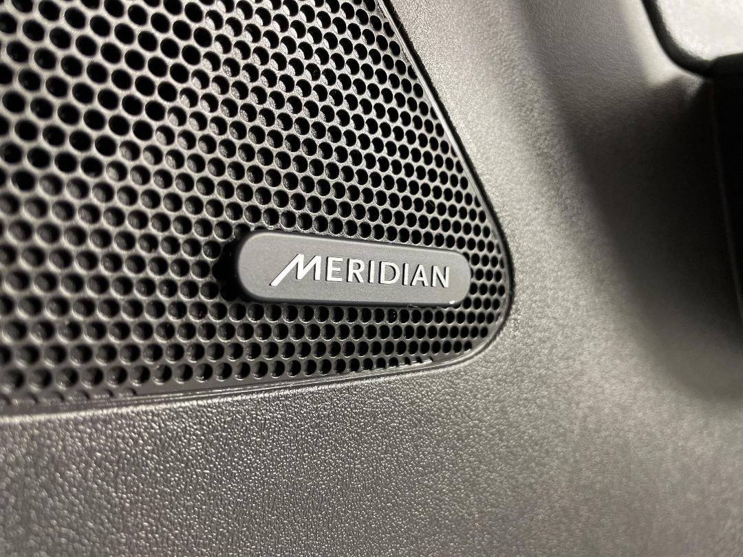 Photo '30' of Jaguar F-Pace