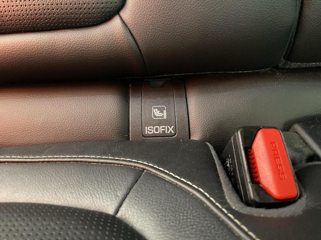 Photo '39' of Jaguar F-Pace