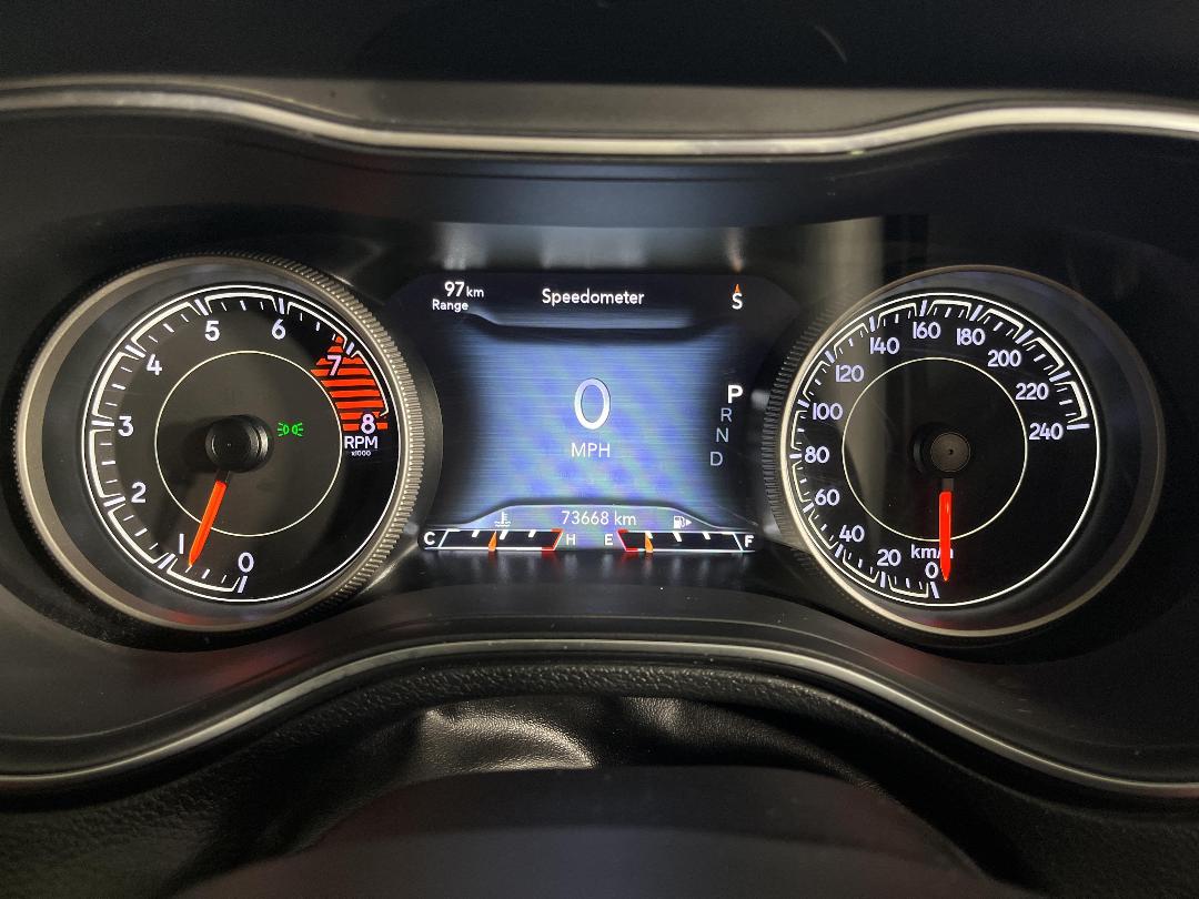 Photo '21' of Jeep Cherokee Photo '21' of Jeep Cherokee