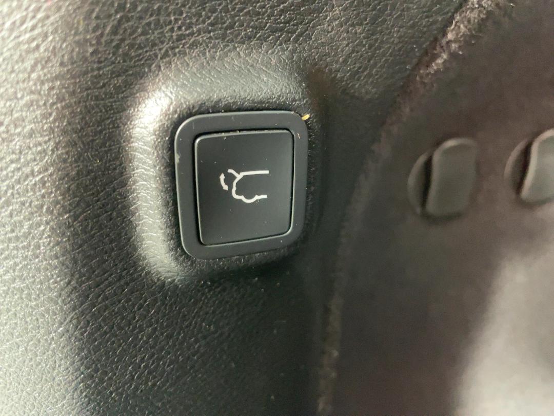 Photo '23' of Jeep Cherokee