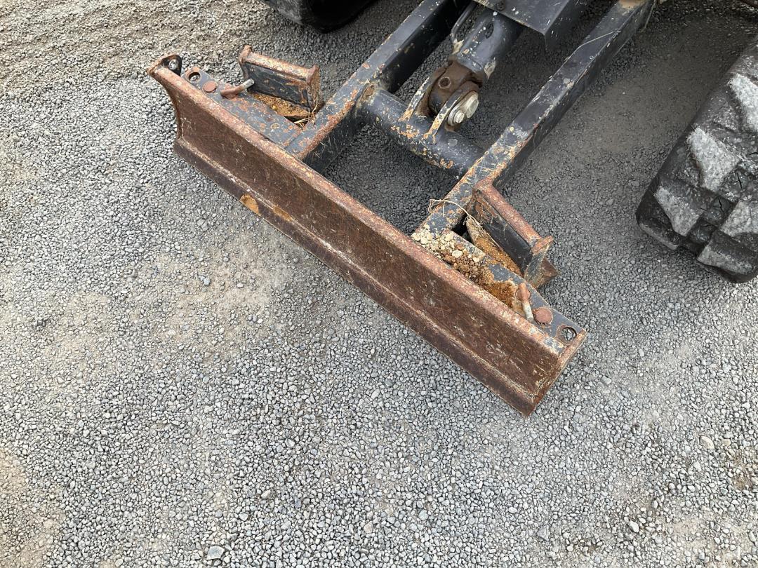 Photo '15' of KATO 17VYE Excavator