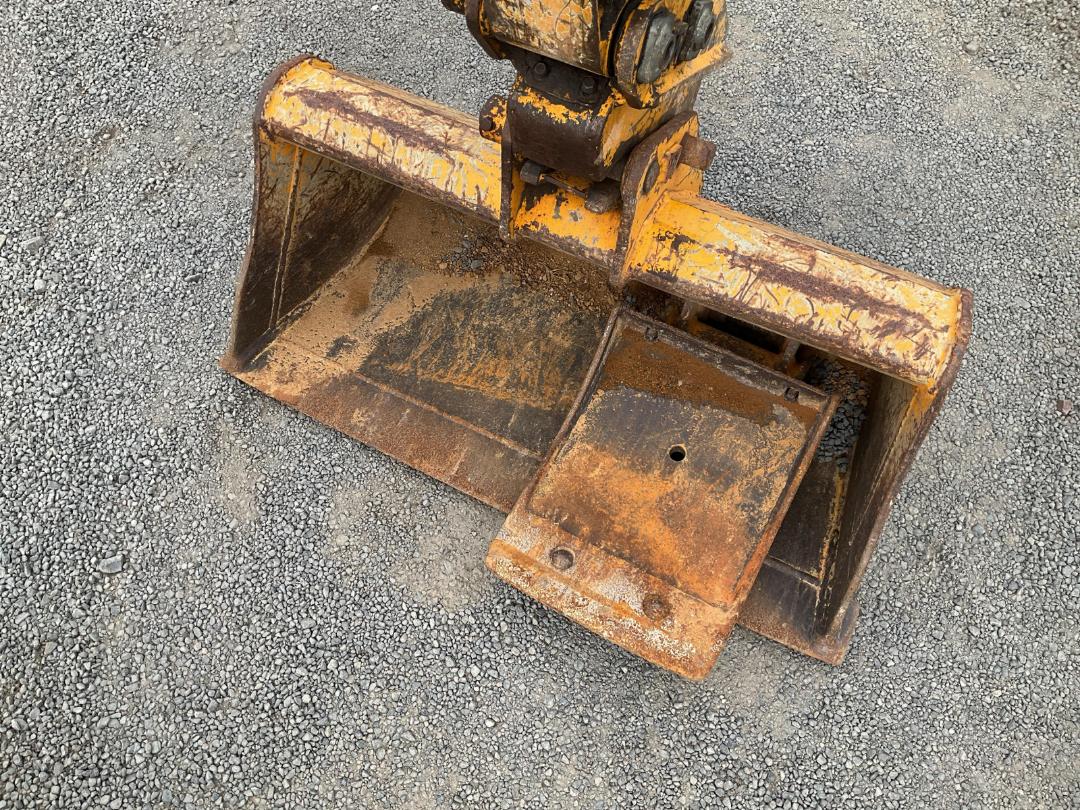 Photo '21' of KATO 17VYE Excavator