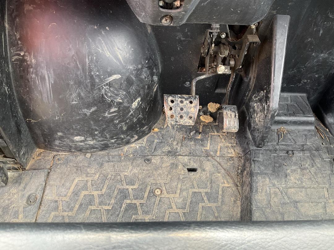 Photo '11' of Kawasaki KAF820