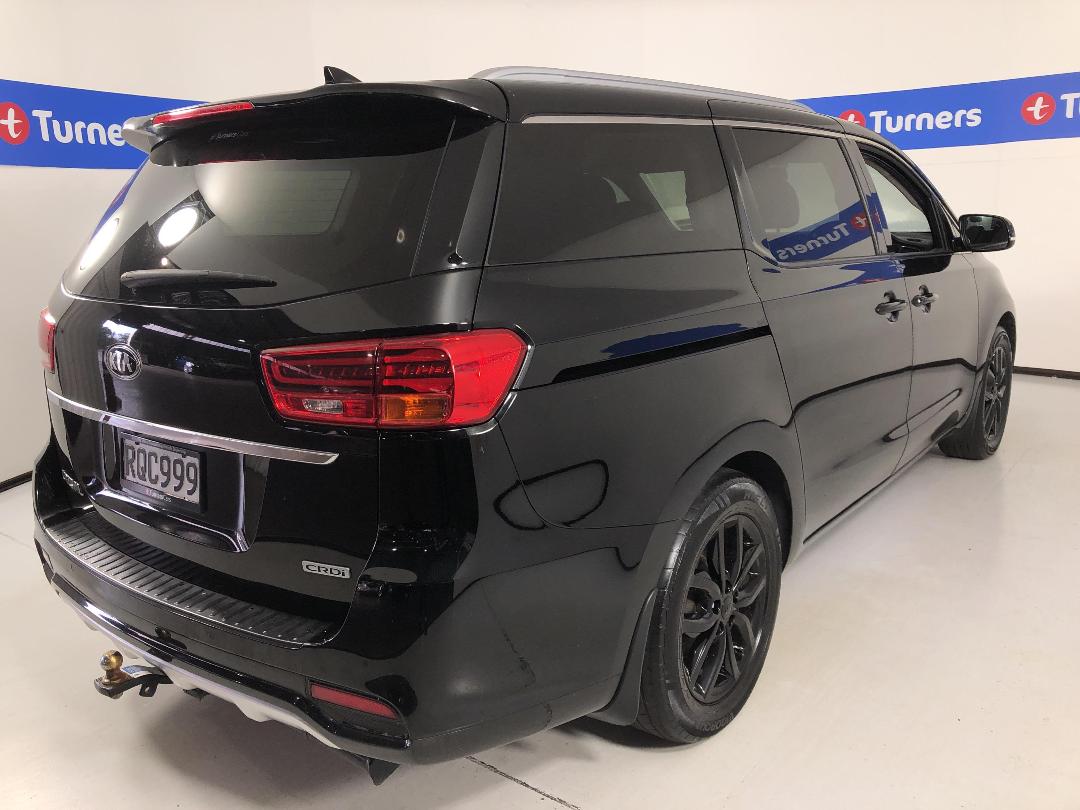 Photo '7' of KIA Carnival