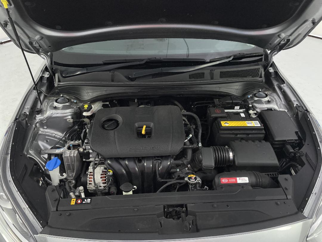 Photo '13' of KIA Cerato