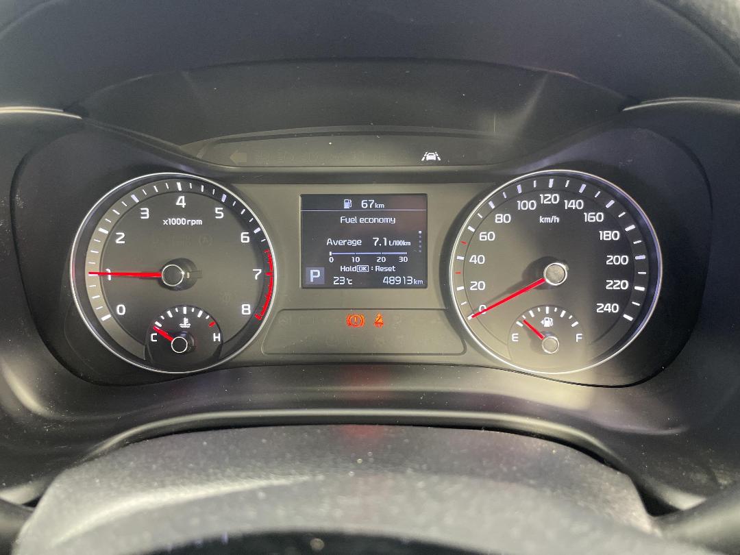 Photo '21' of KIA Cerato