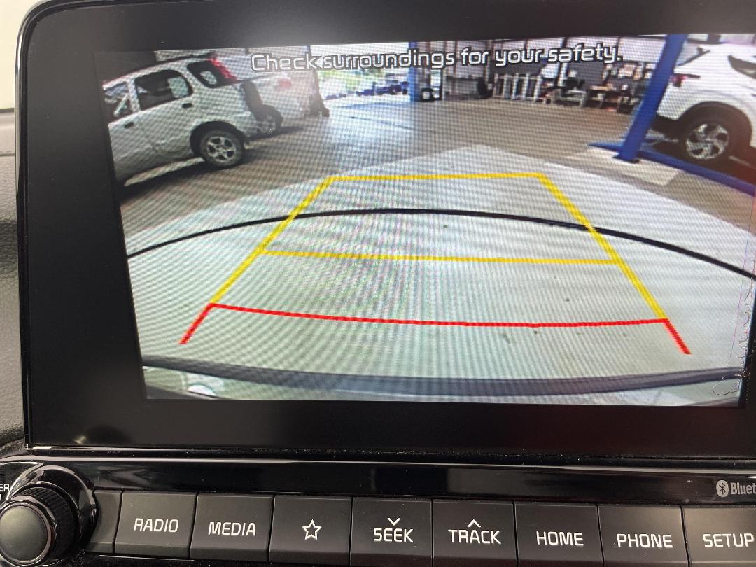 Photo '23' of KIA Cerato