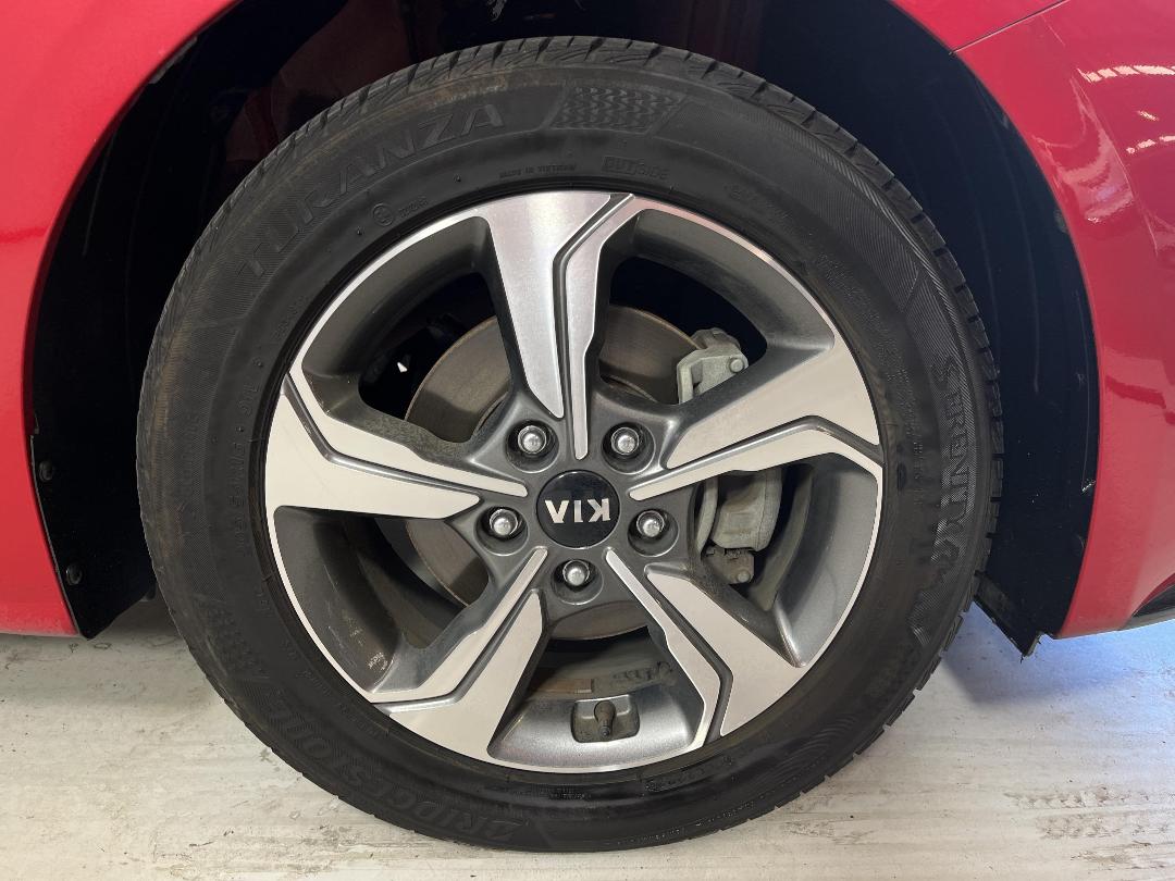 Photo '9' of KIA Cerato Photo '9' of KIA Cerato