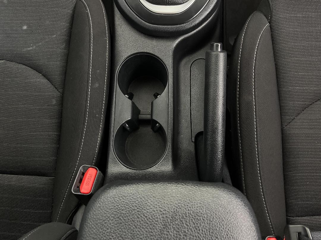 Photo '23' of KIA Cerato Photo '23' of KIA Cerato