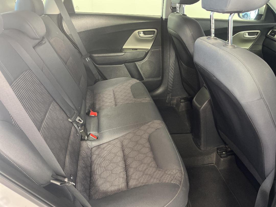 Photo '20' of KIA Niro Photo '20' of KIA Niro