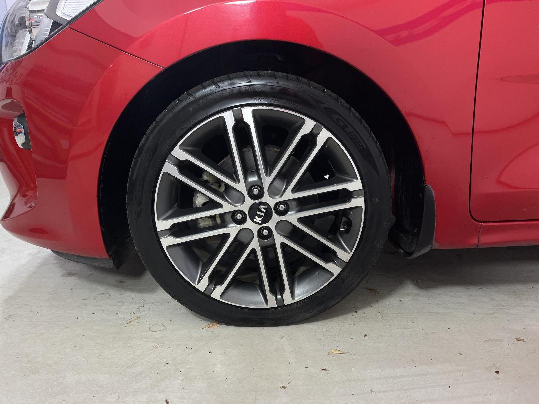 Photo '10' of KIA RIO