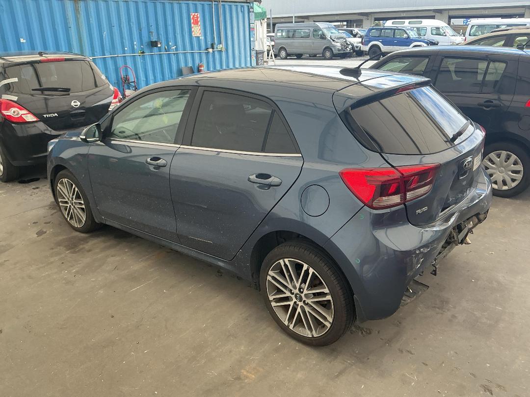 Photo '8' of KIA RIO LTD