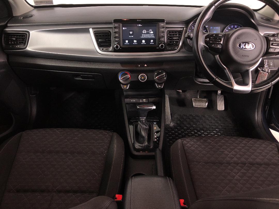 Photo '17' of KIA RIO Photo '17' of KIA RIO