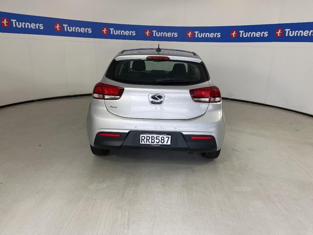 Photo '6' of KIA RIO