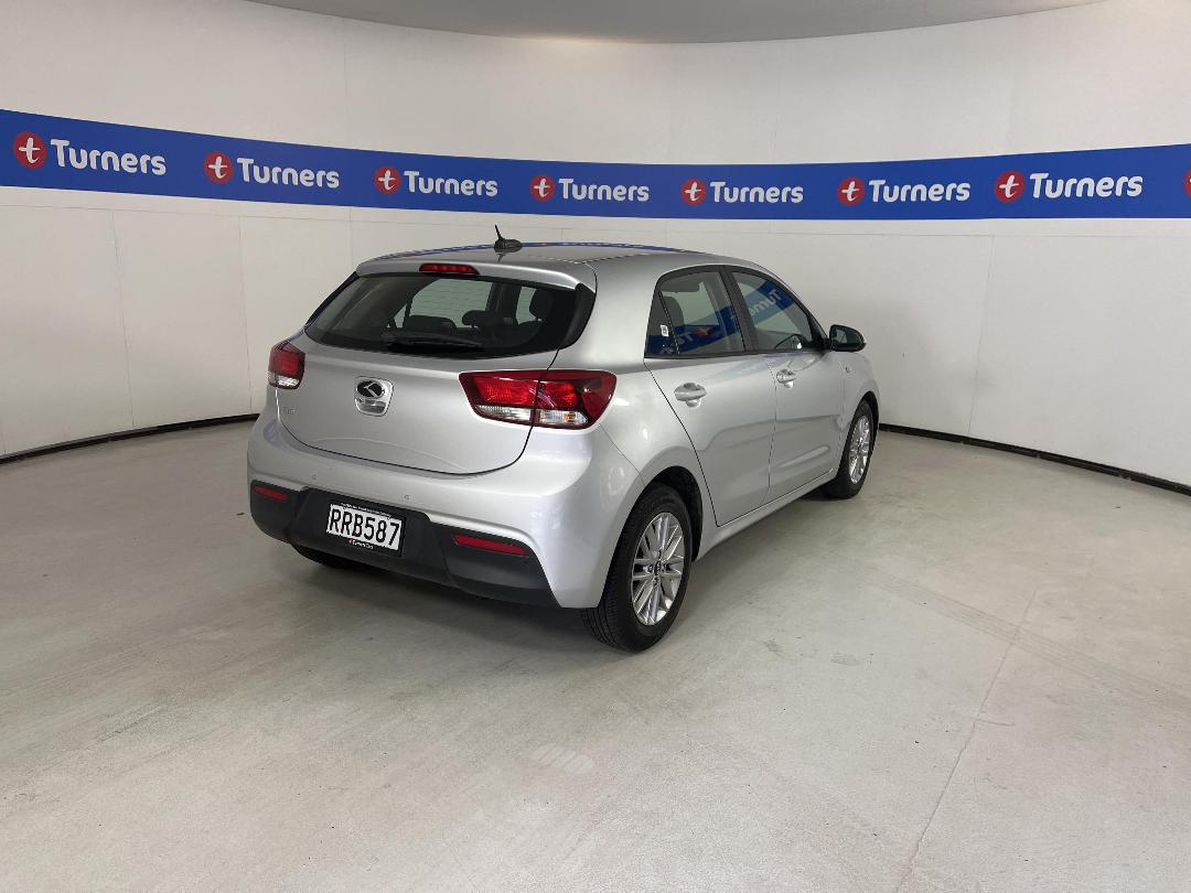 Photo '7' of KIA RIO