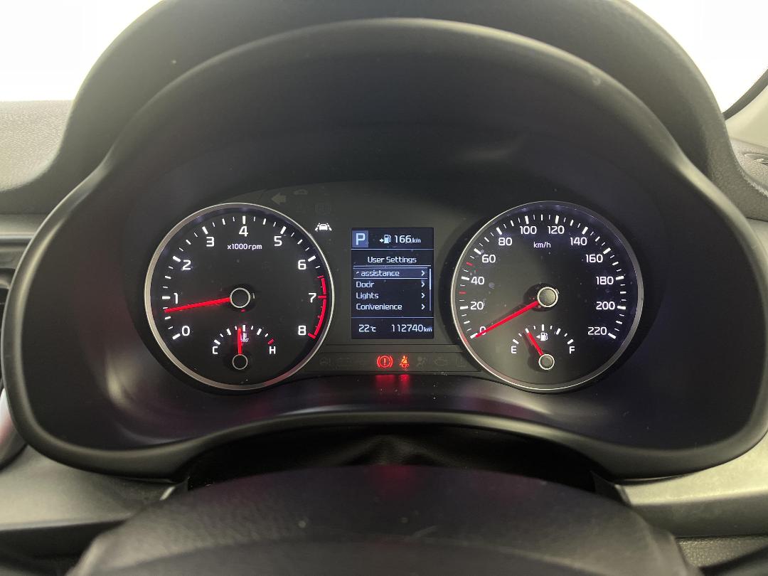 Photo '21' of KIA RIO