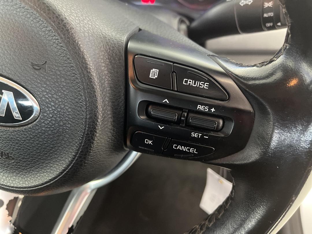 Photo '25' of KIA RIO