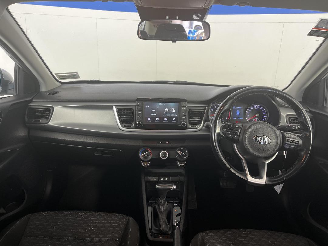 Photo '17' of KIA RIO