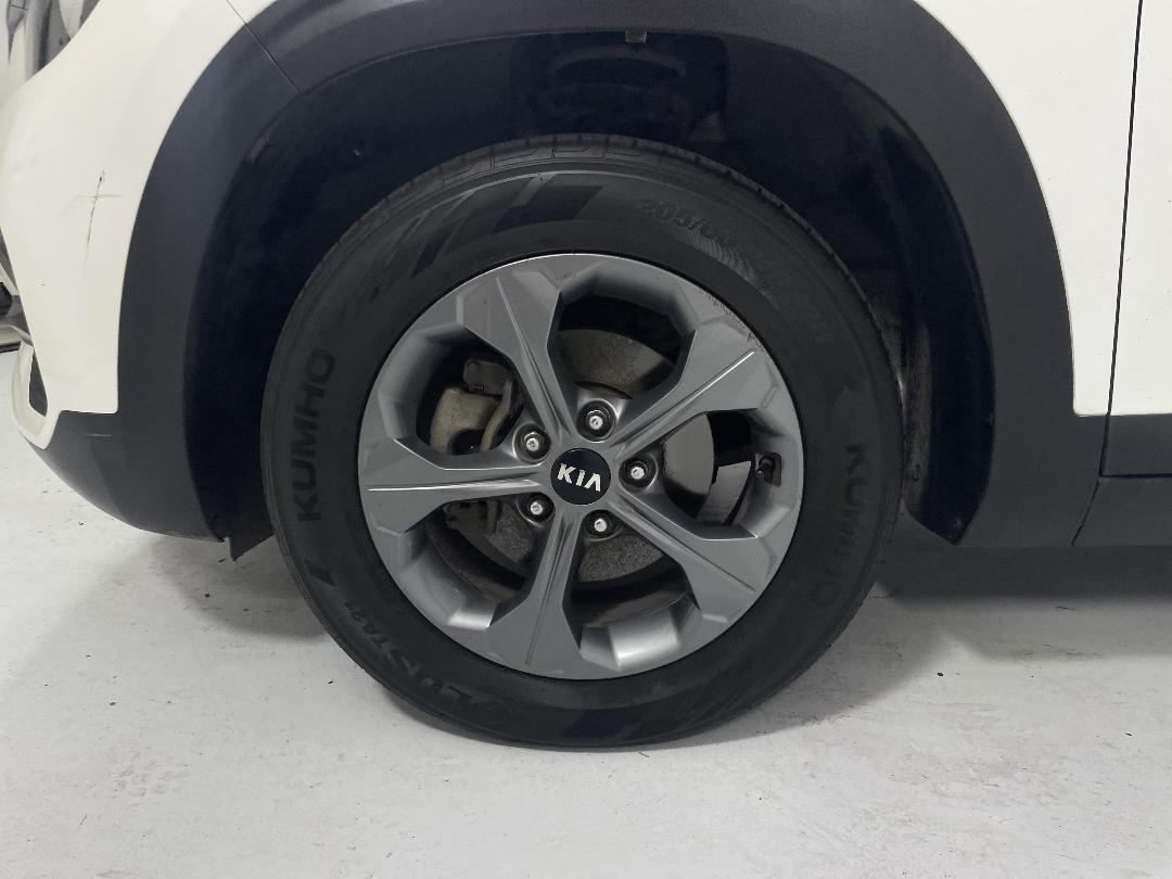 Photo '10' of KIA Seltos