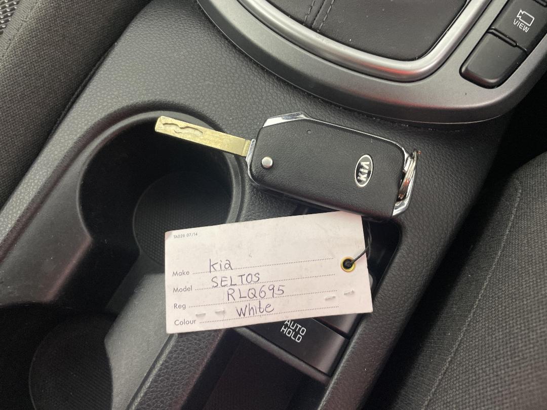 Photo '22' of KIA Seltos